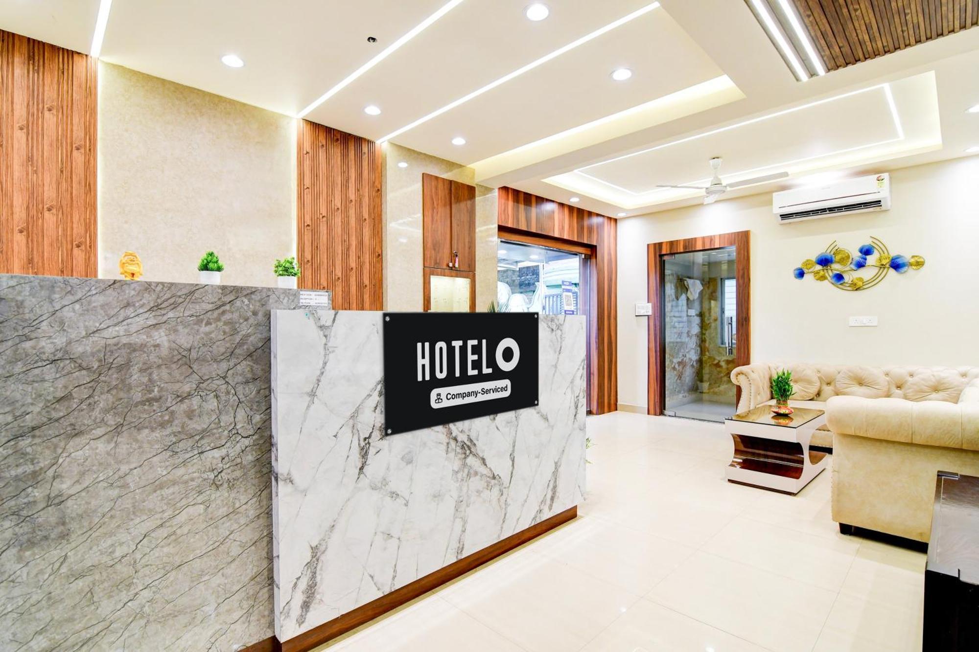 Super Townhouse Kaikhali Near Airport Otel Kalküta Dış mekan fotoğraf