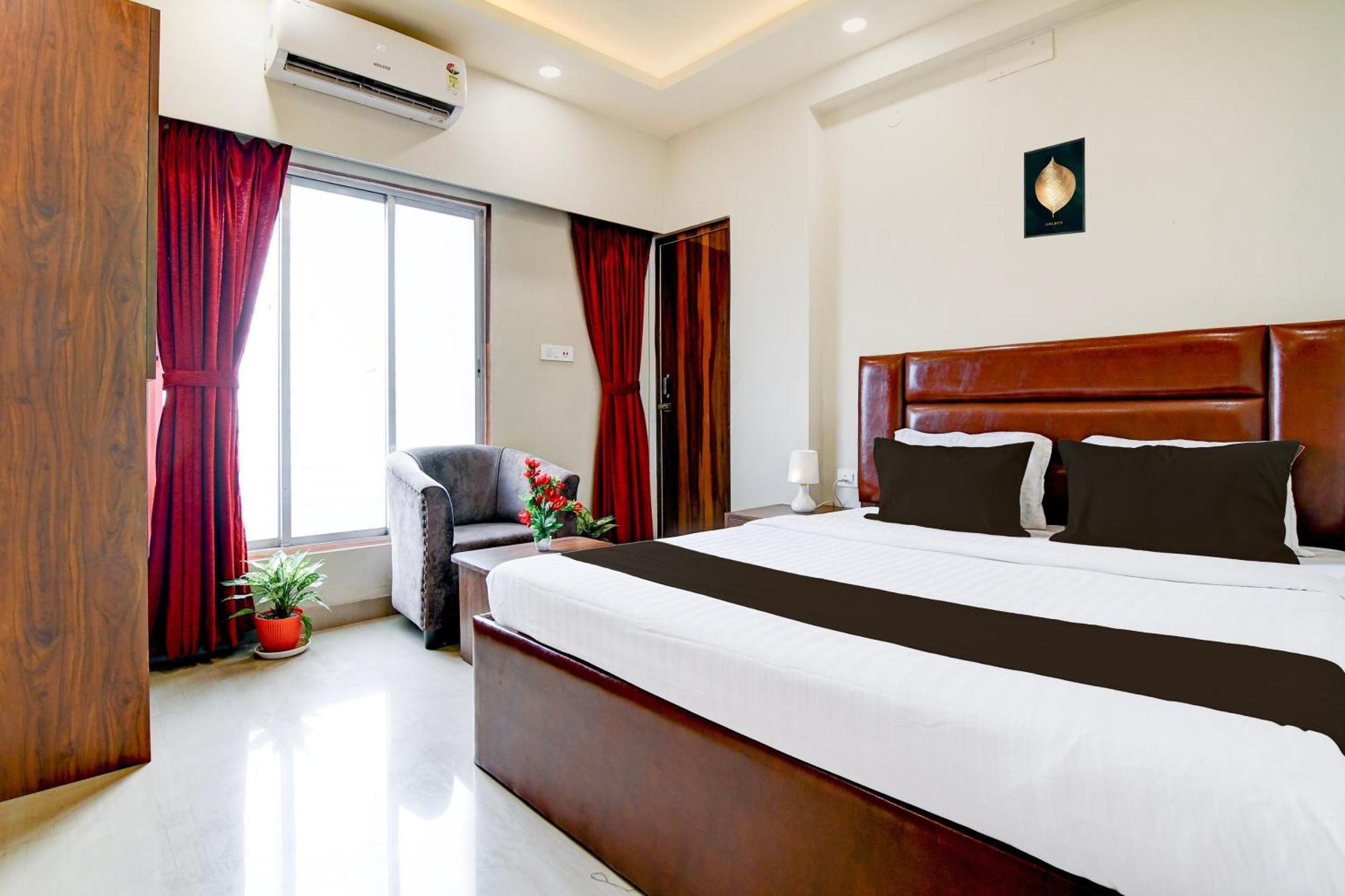 Super Townhouse Kaikhali Near Airport Otel Kalküta Dış mekan fotoğraf